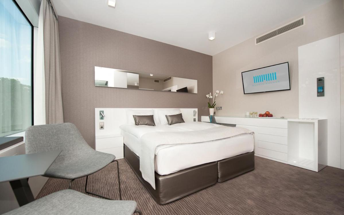 Baltic Palace Aparthotel Pobierowo Bagian luar foto